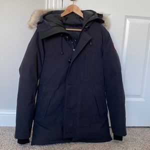 Men’s Canada Goose winter down coat - navy in color.